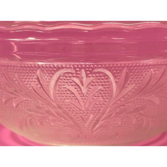 Anchor Hocking Sandwich scalloped bowl 6.5" VINTAGE - Picture 2 of 4